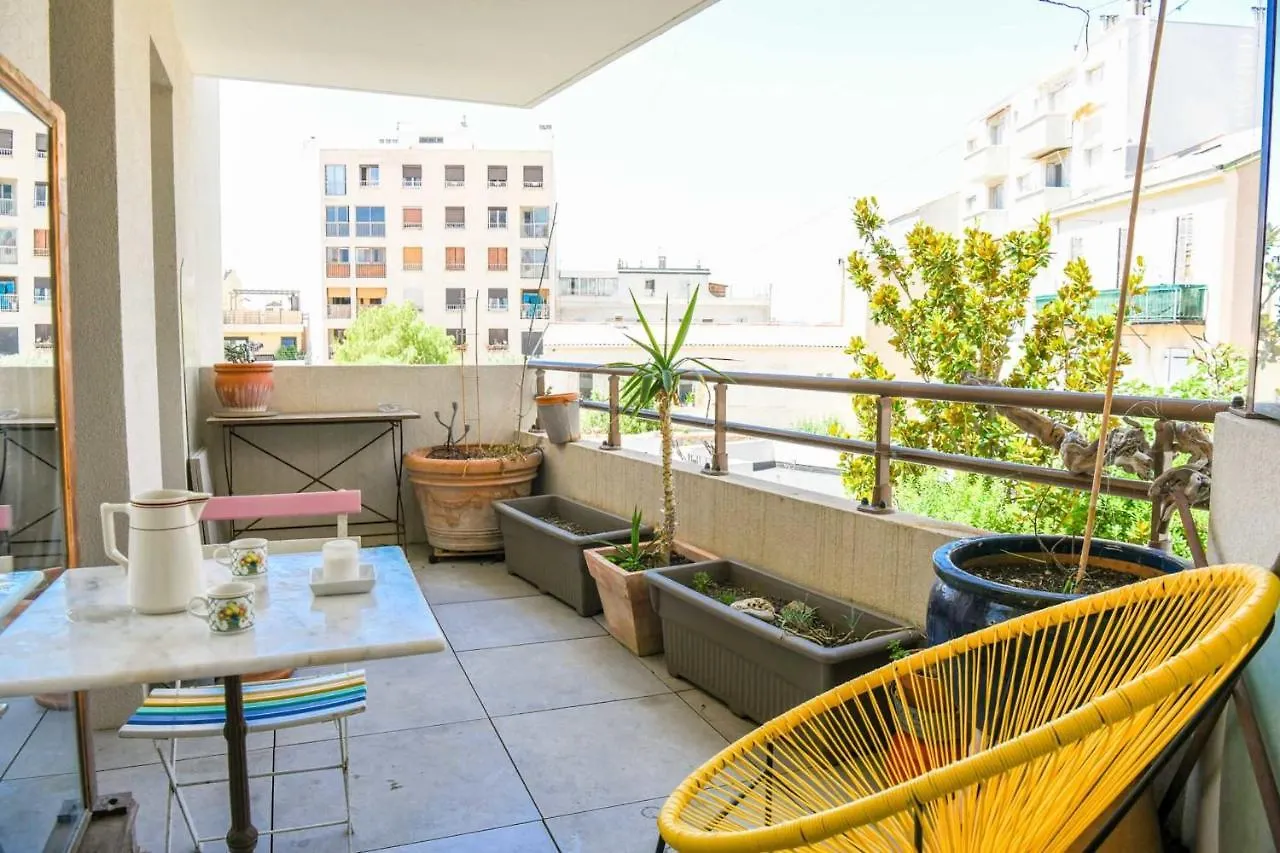 Le Vallon IV - Appartement 1 chambres avec balcon Vallon des Auffes Marseille 0*,  France
